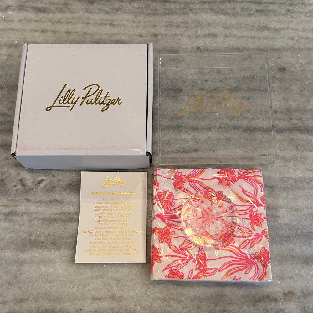NEW Lilly Pulitzer Acrylic Napkin Set in Resort White Lovely Long Stems Pattern